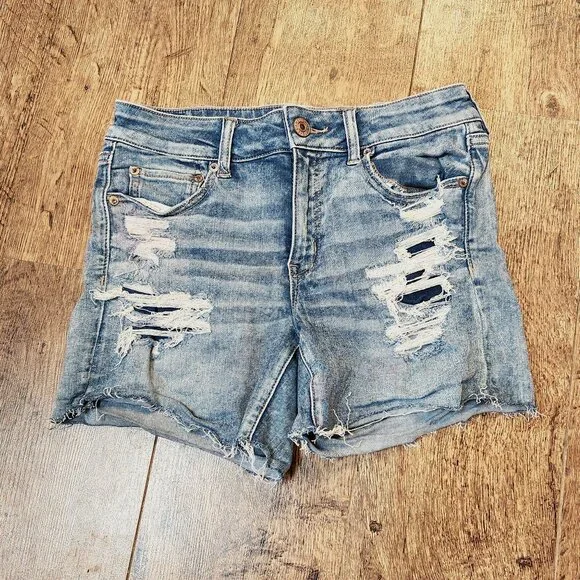 AMERICAN EAGLE Next Level Stretch Midi Distressed Jean Shorts - Sz 8 - Picture 1 of 5